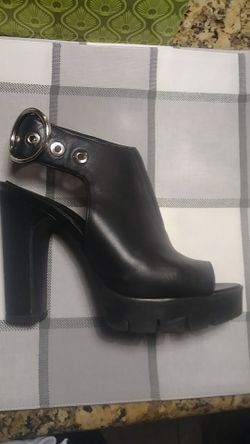 Diego Torreolanca Heels