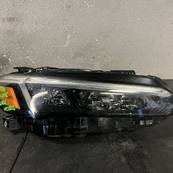 2022-2023-2024 HONDA CIVIC BLACK VESSEL RIGHT HEADLIGHT OEM USED
