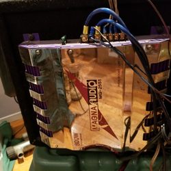 Amplifiers And Speaker Bor