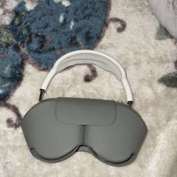 AirPods Max  Discontinued Color 