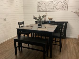 Dinning Table
