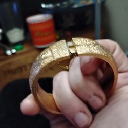 10ct. Gold Bracelet Filled 42Grams