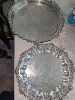 Bandejas bañadas en plata