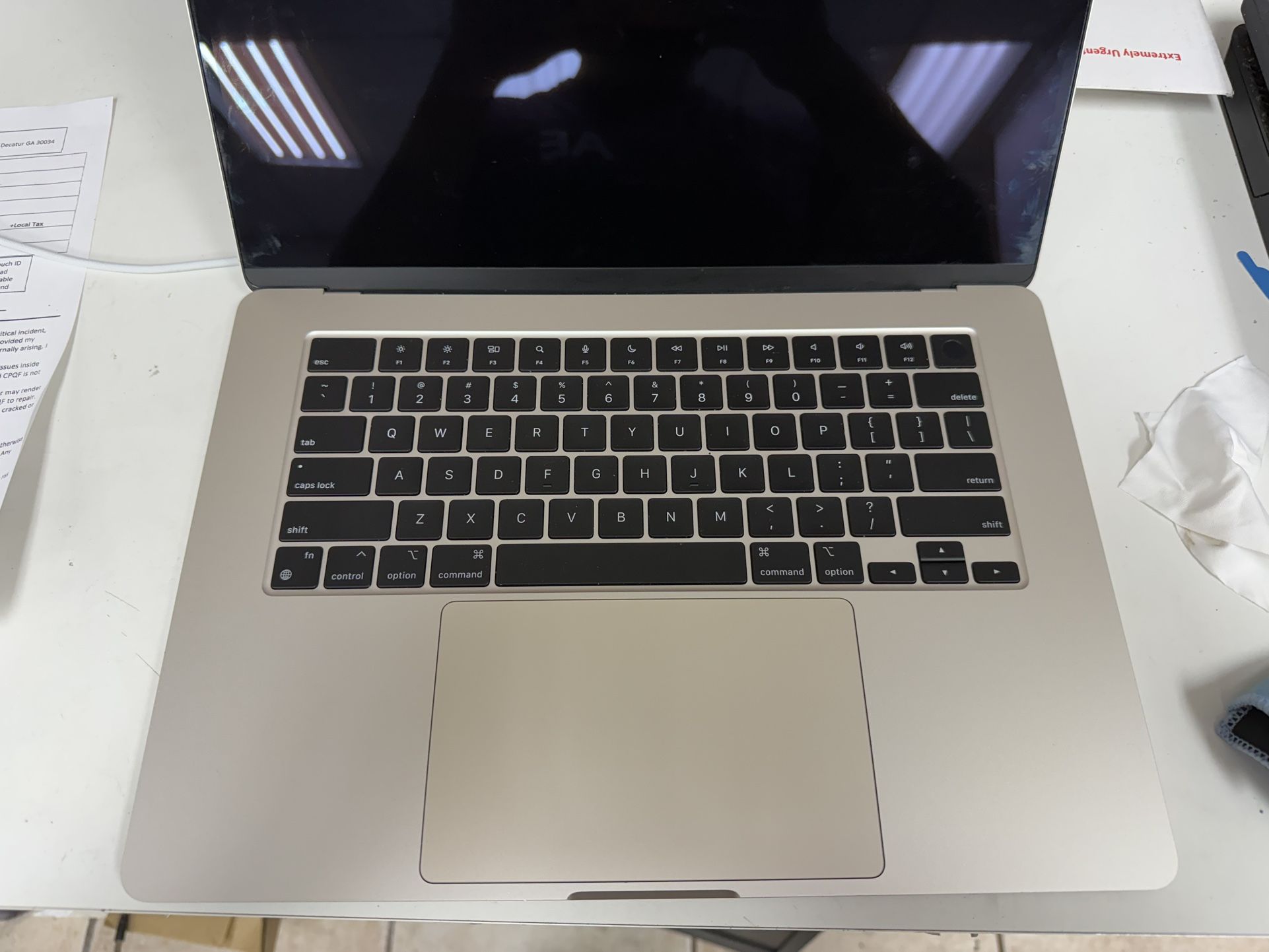 Macbook Air (m2) 15 Inch