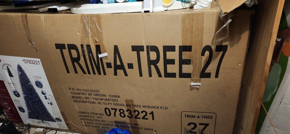 12 Foot Douglas Fir Christmas Tree Prelit