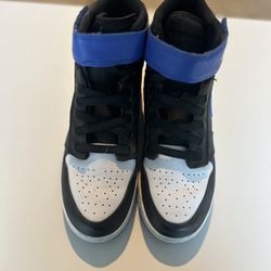 Air Jordan 1 High Flyease Royal Black White