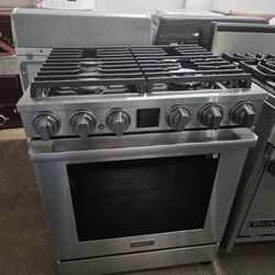 30" DACOR DUAL FUEL RANGE STAINLESS STEEL 