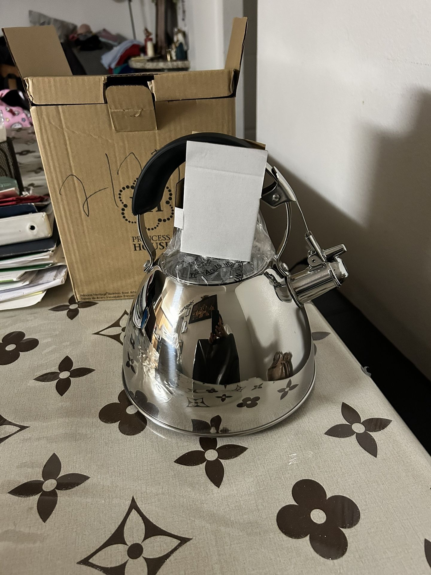 Tetera Nueva