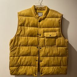 Men’s XL Puffer Vest - Orange Yellow