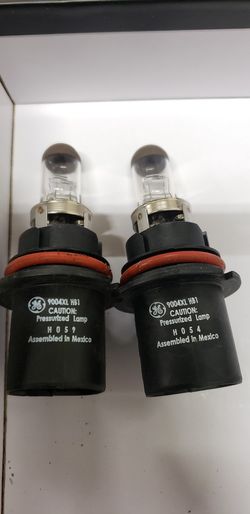 9004 GE Halogen Bulbs... fits many different cars.. Acura Honda Toyota Lexus Nissan Infiniti SUBARU Mazda Hyundai KIA Mitsubishi BMW Mercedes