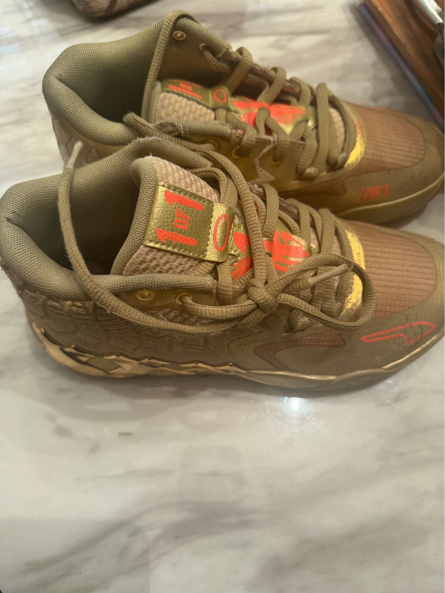 Basketball shoes boys 7