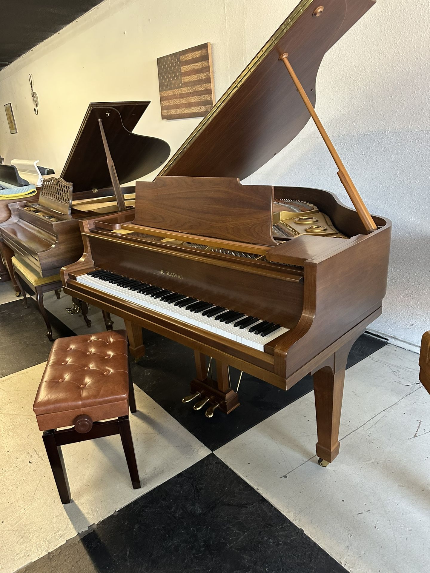 Kawai Baby Grand Walnut Color. Free Delivery