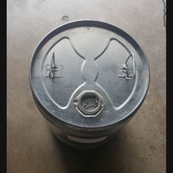 25 gallon metal Drums $20 each