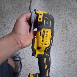 Dewalt 20v DMULTI-TOOL Tool Only 
