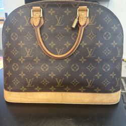 Louis Vuitton Alma Classic Sarah - Good Condition