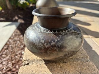 Vase - Vintage Indian with beautiful etching