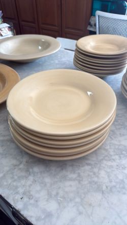 Pottery Barn Sausalito Plates salad plates serving pieces