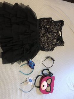 Used ones, 3 headbands a bag and dress is 10 to 12