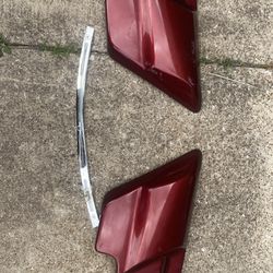 2013 Harley Side Covers $50 And New Batwing Fairing Trim $20