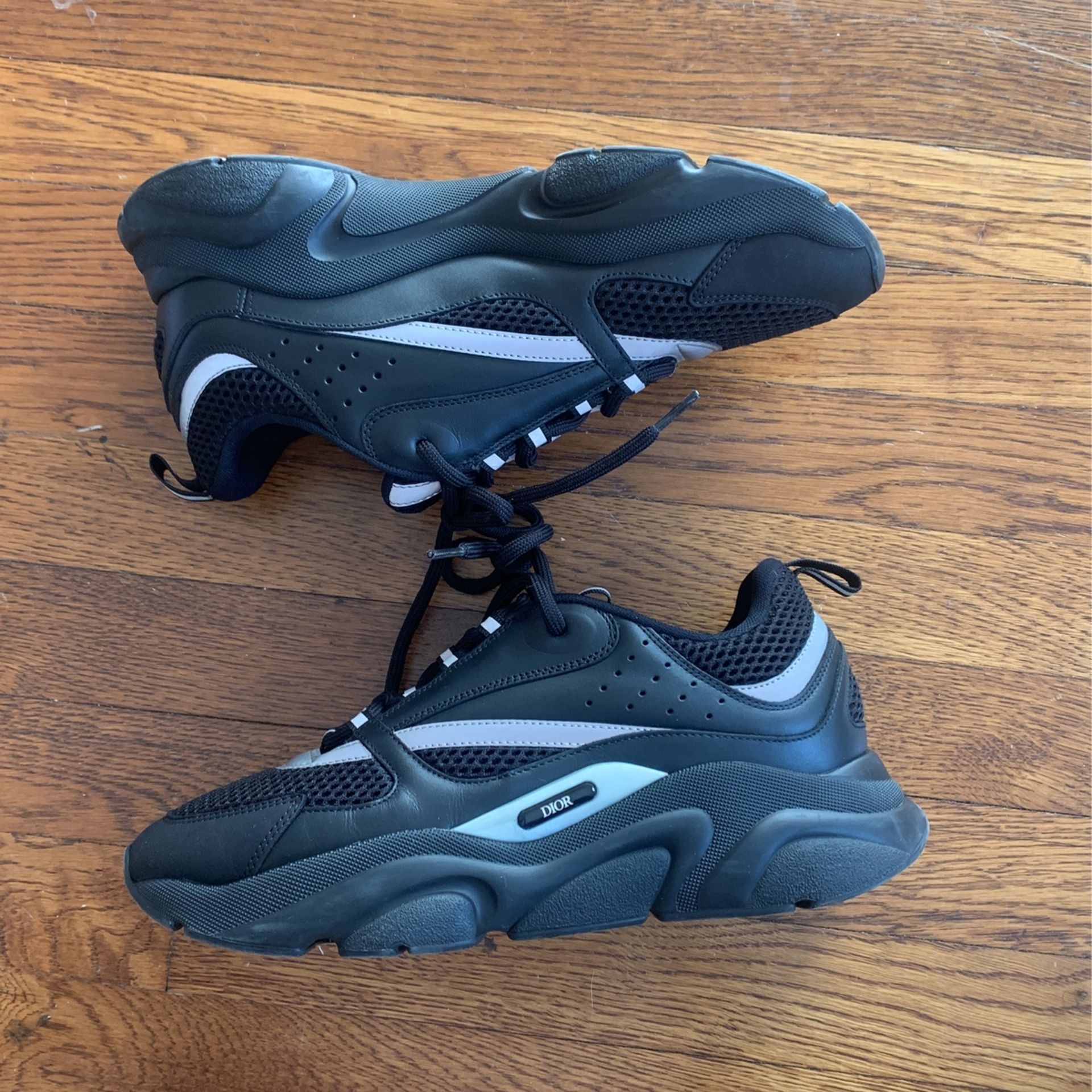 Dior B22 Black Reflective Size 43/10US