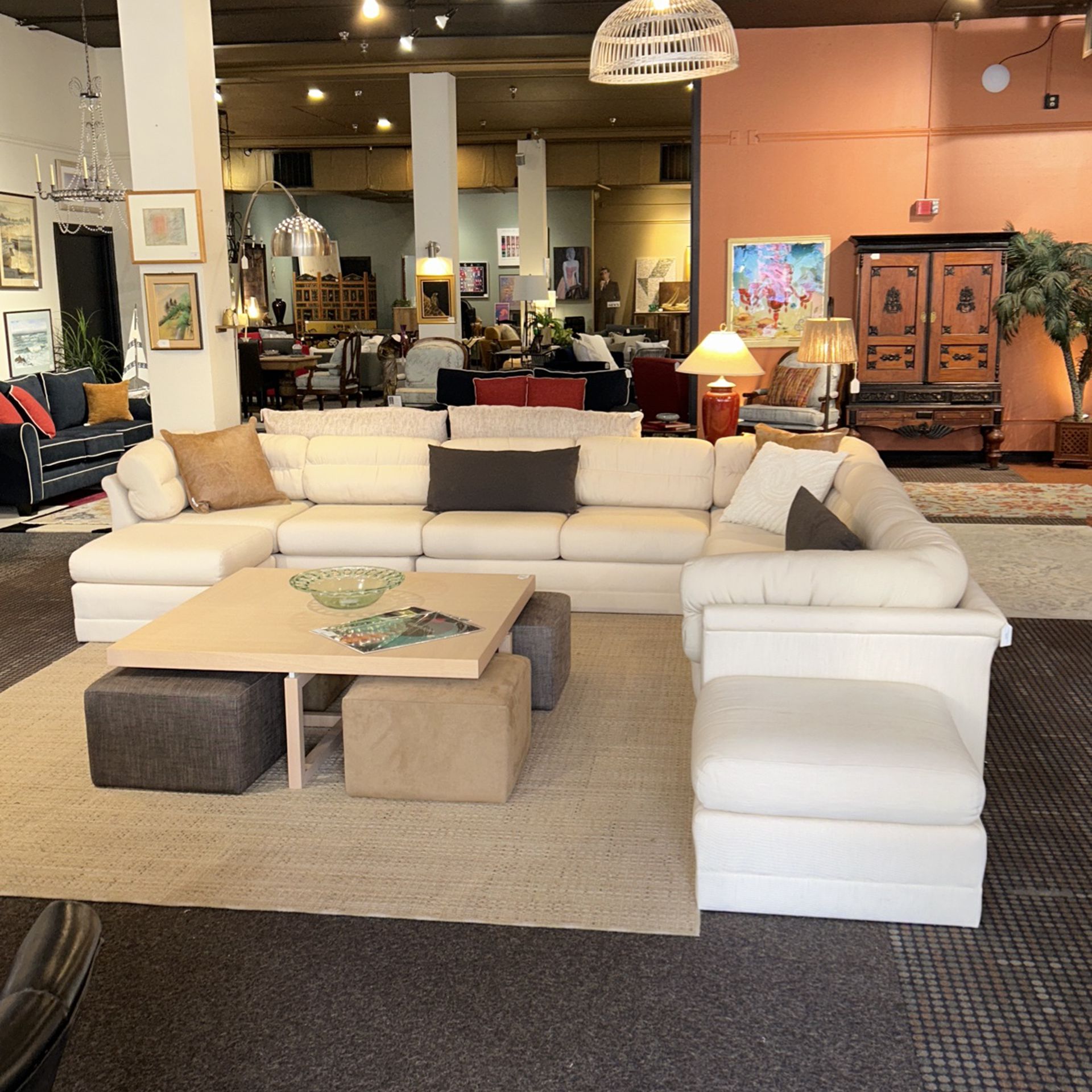 Cali Pearl 8 PC Modular Sectional w/ two Ottomans 119" x 146" x 62"