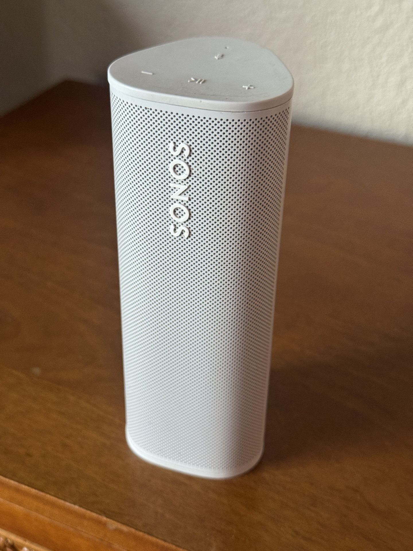 Sonos Roam - White Bluetooth Portable Speaker