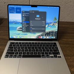 MacBook Air M4