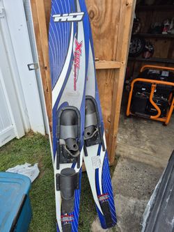 Wayer Skis