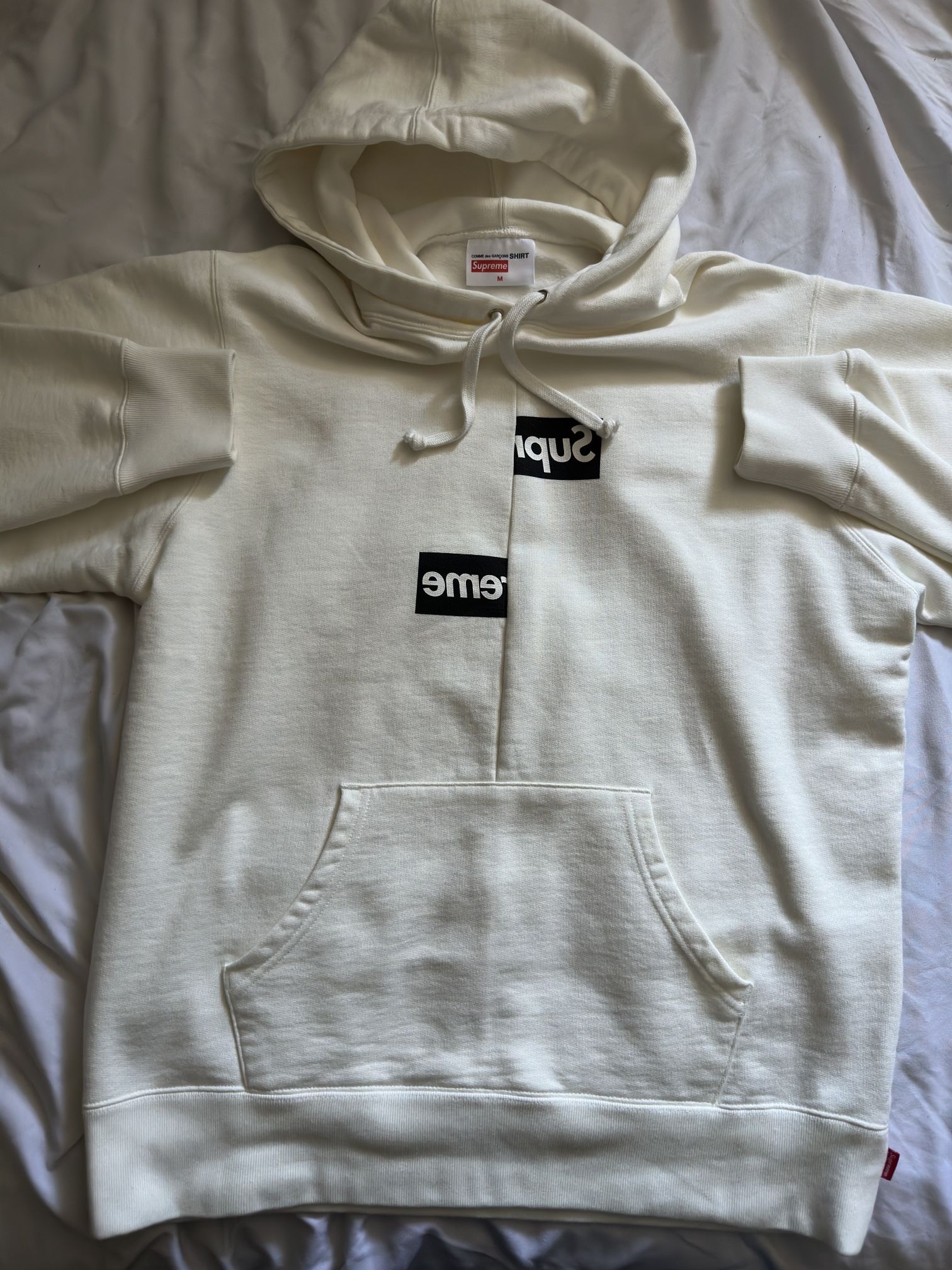 Supreme X CDG Split Box Logo Hoodie Cream White Size M