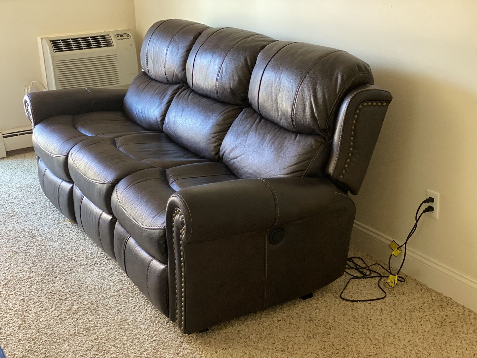 Bobs Lannister Brown RAF Power Recliner looks like new