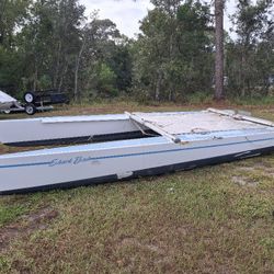 1990 Prindle 19 Sailboat Hull