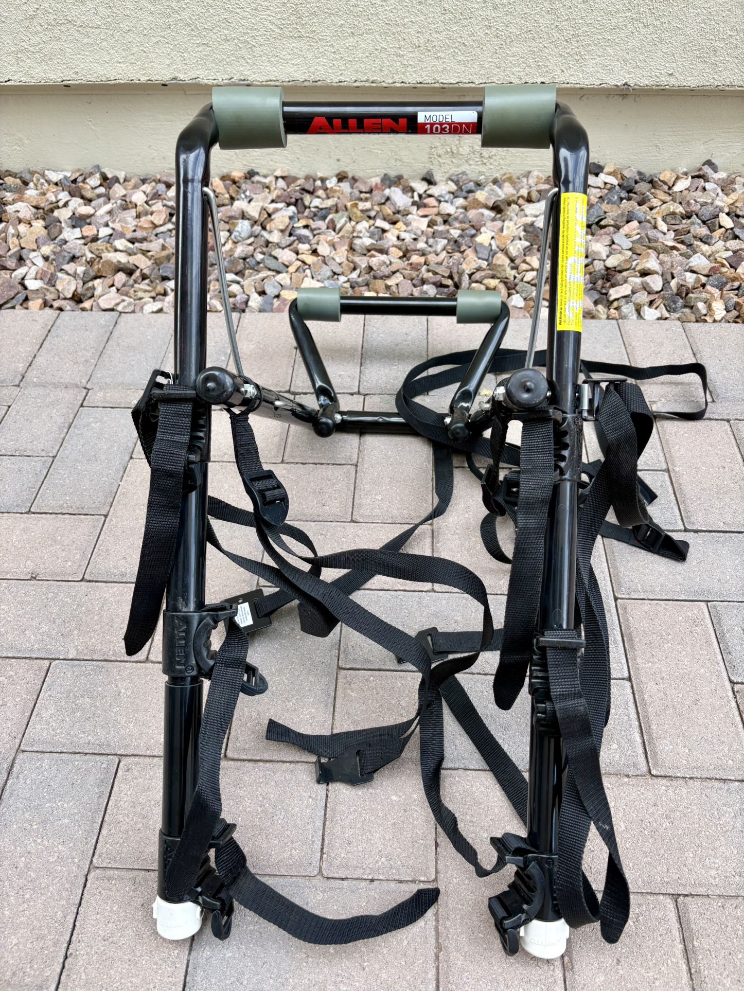 Allen Sports Deluxe 3-Bicycle Trunk Mounted Bike Rack Carrier