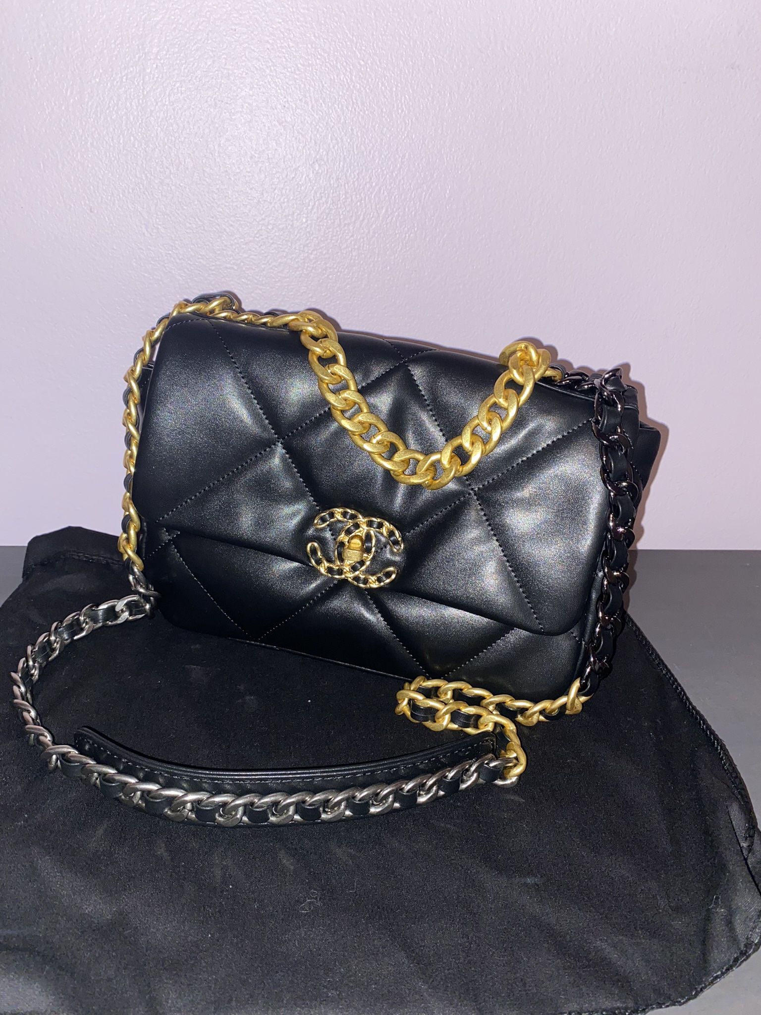 Designer 19 Small Medium Bag