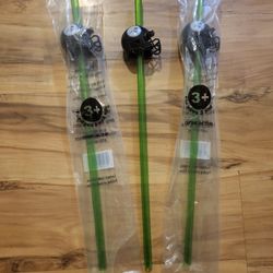 New In Package Discontinued NFL Officially Licensed Pittsburgh Steelers Football Helmet Reusable Straws! Green Straw With Black Helmet!


