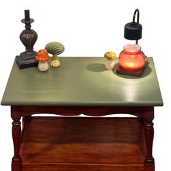STYLISH SIDE TABLE