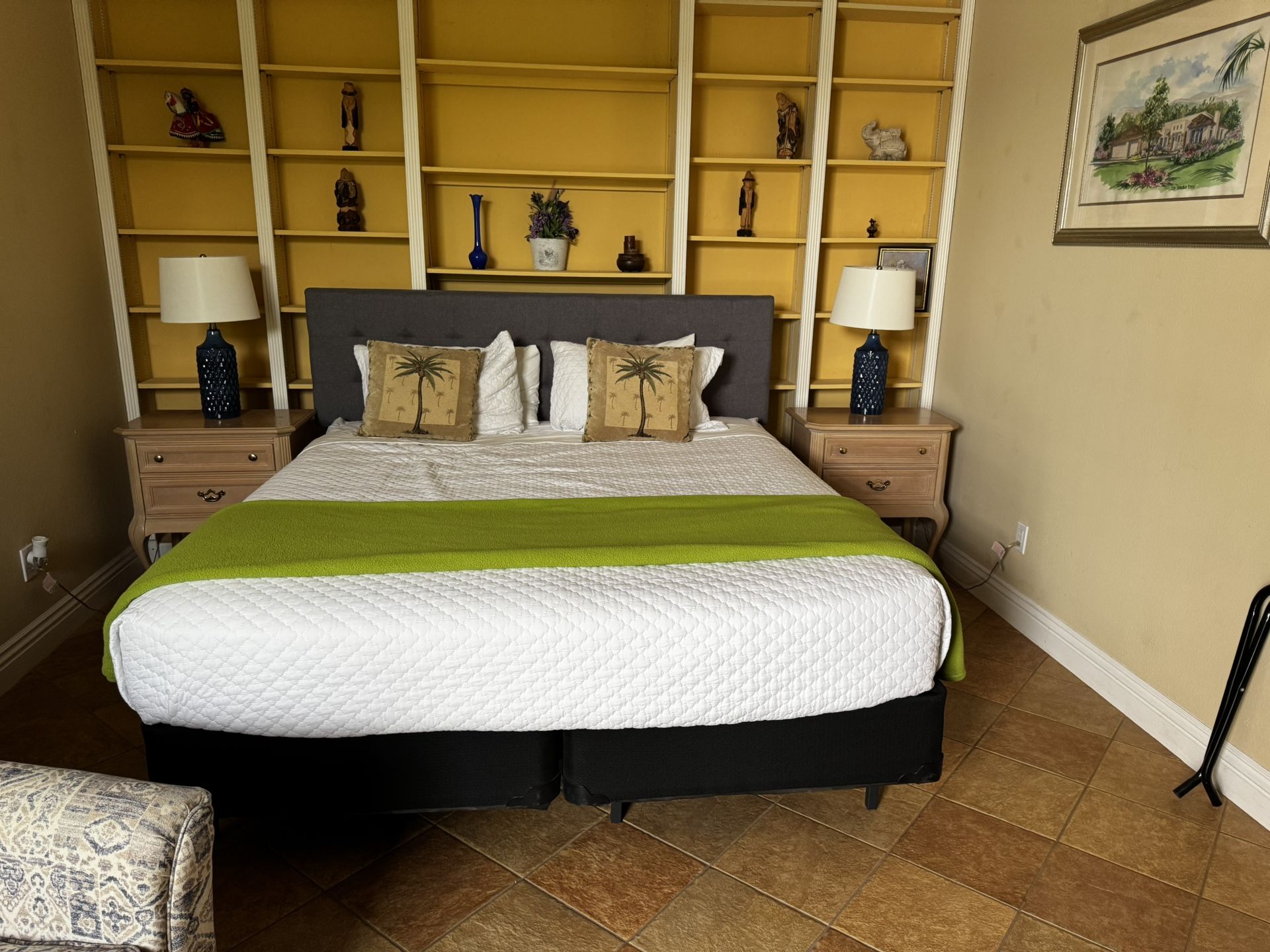 Bedroom Set With King Mattress Two Nightstands