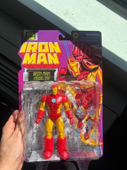 Iron Man Marvel Legends