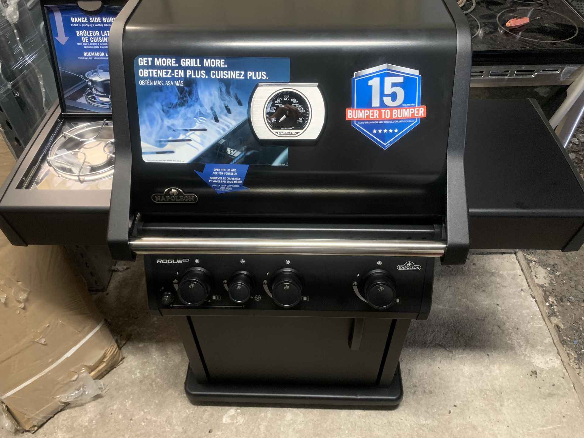 New Napoleón Grill BBQ