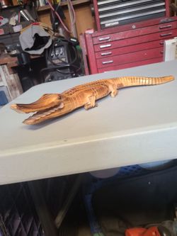 Wood Alligator