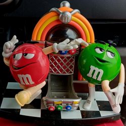 M&M CANDY DISPENSER 