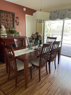 Dining Room Set