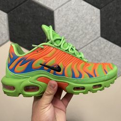 Nike Air Max Plus TL Supreme 
