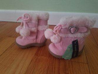 Snow boots toddler size 2