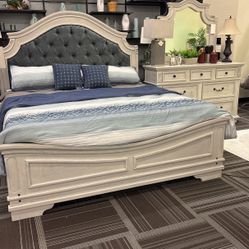 White Bedroom Set