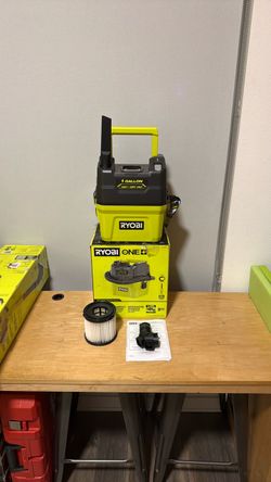 RYOBI ONE+ 18V Cordless 1 Gal. Wet/Dry Vacuum (Tool Only)