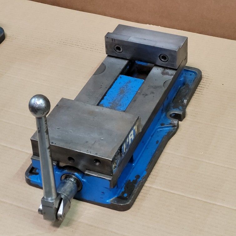 KURT VISE 6" D675 ANGLOCK, ITEM#7