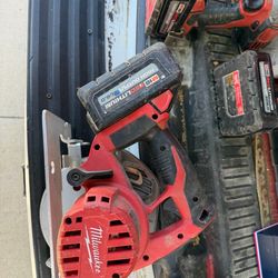 Milwaukee batteries