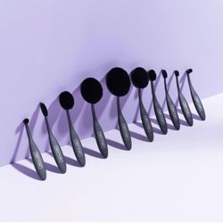 Oval Makeup Brush Kit～black