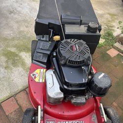 Toro Commercial Lawnmower 