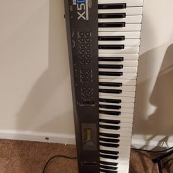 Korg  X5d  